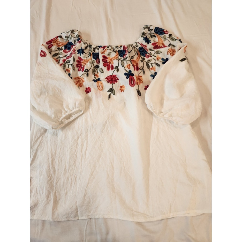 Kindred Womens 2X White Floral Embroidered Sheer Peasant Blouse Balloon Sleeve - Picture 8 of 12
